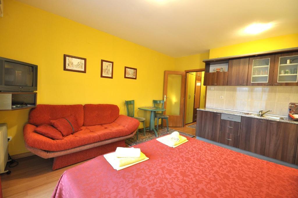 Apartments Raj Vrnjačka Banja Eksteriør bilde